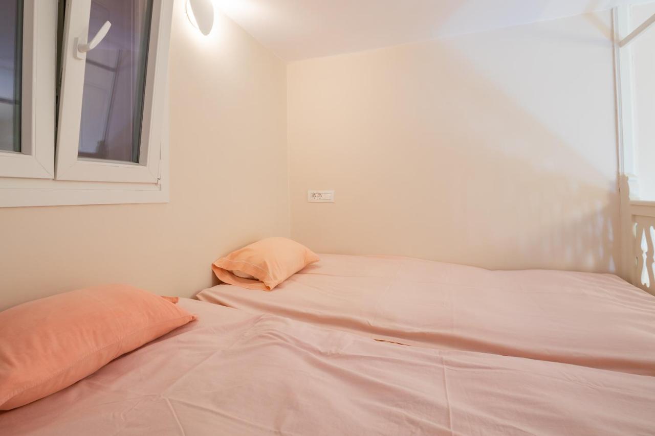 Annika'S Family House Apartment Apérion Екстериор снимка